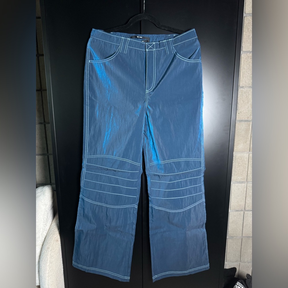 NEW Silence + Noise Blue Cargo Pant - Women 10